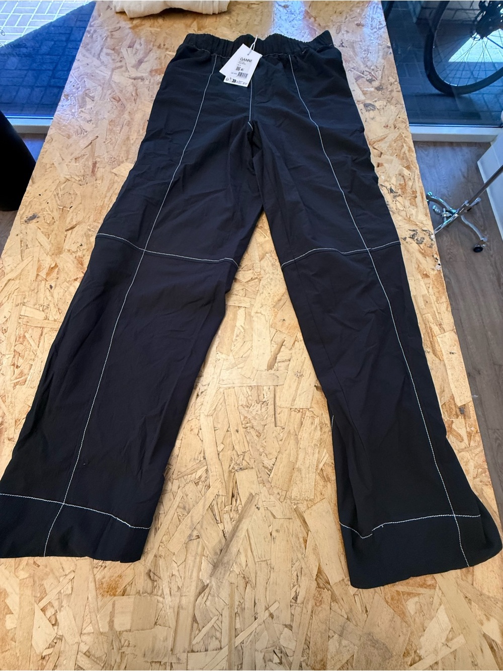 GANNI Women's Black Elasticated Curve Trousers NWT